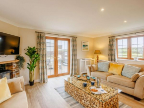 3 Bed in Westward Ho 89865